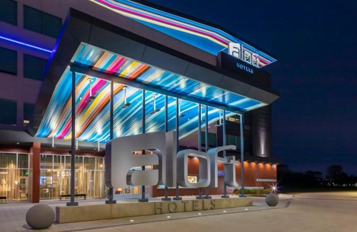 South Arlington Hotel | Aloft by Marriott Dallas Arlington South