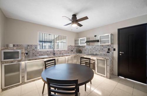 Montecarlo House | ALTABRISA Casa Familiar en Merida
