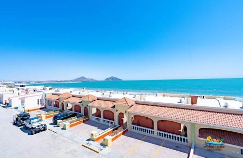 Villas de Las Palmas House | Amazing Beach View with WiFi - Jerry`s condo #5