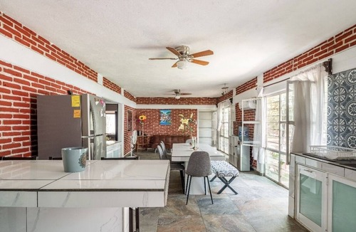 Yautepec House | Amplia Casa de Campo con Alberca, Wifi y Estacionamiento Privada, pet Friendly
