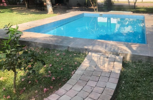 Yautepec House | Amplia Casa de Campo con Alberca, Wifi y Estacionamiento Privada, pet Friendly