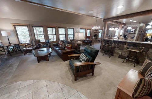 Taos Ski Valley House | Antlers Riverside Lodge