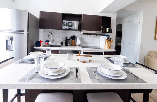 Zona 13 Apartment | Apartamento Bonito y Céntrico con Buena Vista!