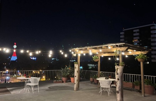 Zona 10 Apartment | Apartamentos Reforma The best kept secret ina Town. One bedroom Apartment