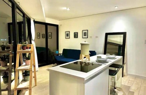 Zona 4 Apartment | Apartment W/Balcony overlooking downtown