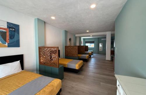 Queretaro Hotel | Apartment with Pool & Gym