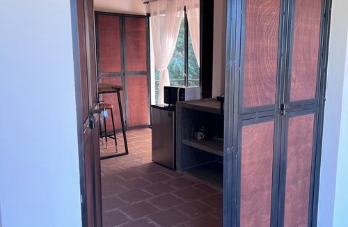 Santo Domingo Zanatepec Apartment | Araceli Apartment Sleeps 3 Pool A/C Pet-Friendly Upper Floor