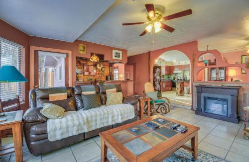 Cottonwood-Verde Village House | Artfully Decorated Cottonwood Home: Pets Welcome!
