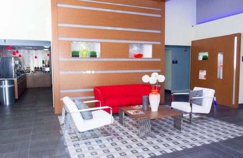 Farmers Branch Hotel | Arya Inn & Suites Farmers Branch