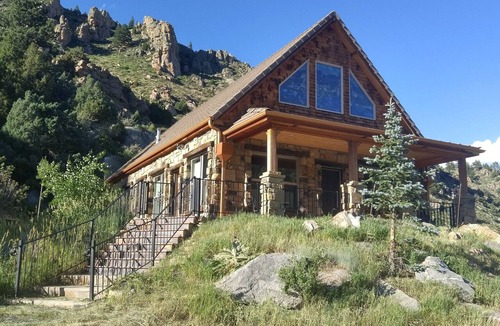 Rustic House | August Just Opened Up & Beautifully Wild has A/C! 21-Z3031