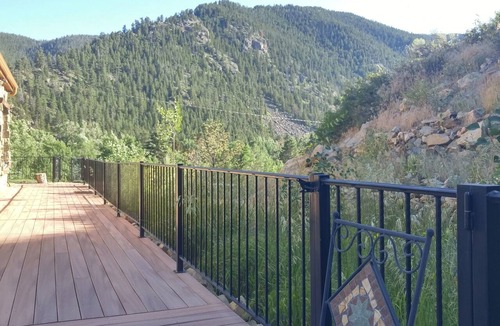 Rustic House | August Just Opened Up & Beautifully Wild has A/C! 21-Z3031