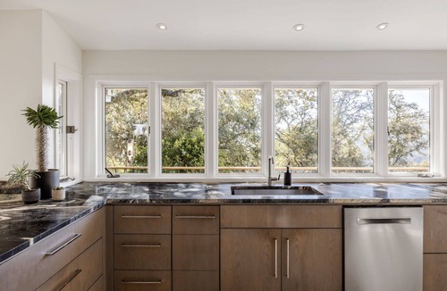 Ledge At Wild Basin House | Austin Skyline Views + Private Pool - Brigadoon!