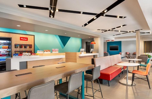 Kingman Hotel | avid hotel Kingman - Medical Center Area by IHG