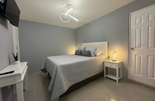 Zona 13 Hotel | Ayari