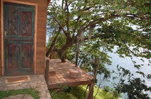Pasajcap Cabin | Baba Yaga Atitlan