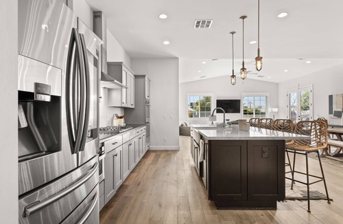 Rancho Ventura Villa | Backyard Resort Heated Pool Outdoor Kitchen