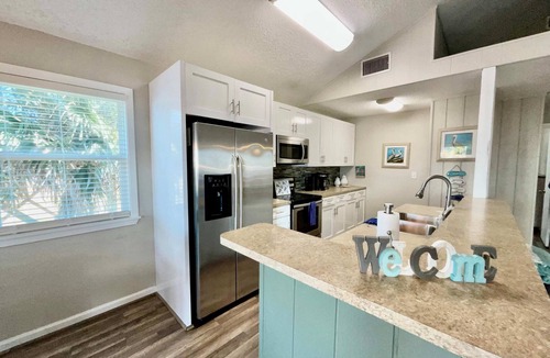 San Luis House | Bailey Beach House Beach Views