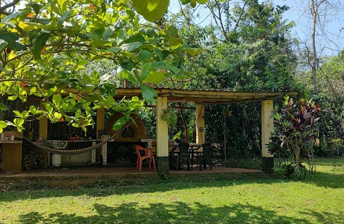Catemaco Cabin | Bamboo cabin with 1 double bed