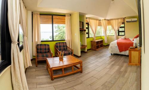 San Felipe de Lara Hotel | Banana Palms Hotel