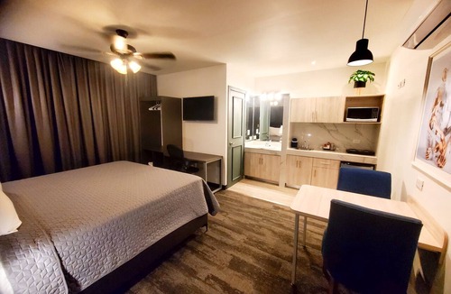 Monterrey Antiguo Hostel | Barrio Inn Padre Mier Hostal & Suites