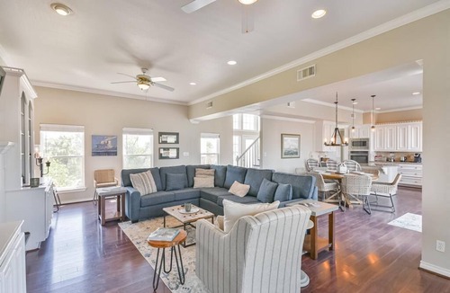 Isla Del Sol House | Bayfront home 4 large bedrooms with sunrise and sunset over the water