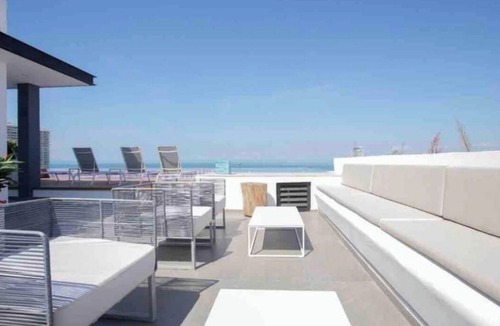 North Hotel Zone Condo | Beach and Mountain View, pool.