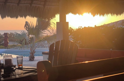 Los Tamarindos House | BEACH FRONT VILLA WITH PRIVATE CHEF INCLUDED