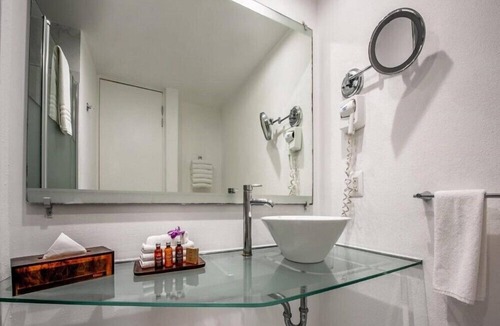 Marina Mazatlan Hotel | Beach-Front Junior Suite at Park Royal Mazatlan