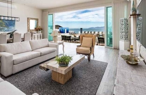 La Ventana Villa | Beach front Villa #1