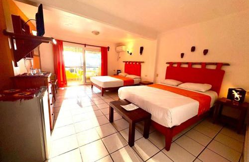Brisas de Zicatela Hotel | BEACH HOTEL INES en Zicatela