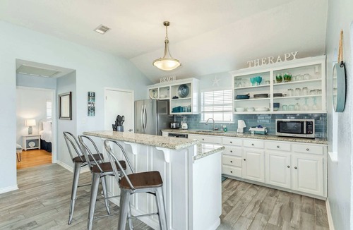 San Luis House | Beach Therapy - Water Views, Near Beach Entrance!