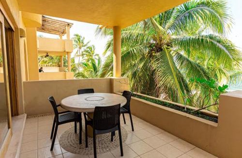 Barra de Potosi Apartment | Beachfront apartment playa blanca
