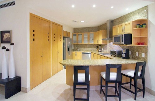 Nuevo Vallarta Condo | Beachfront condo with Vidanta membership