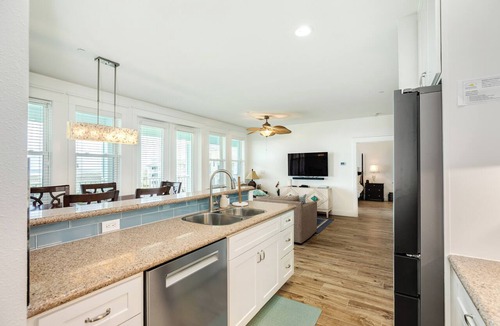 Red Fish Cove Condo | Beachfront Condo w/Pt West Amenities incl. POOL, hot tubs, walking & bike paths