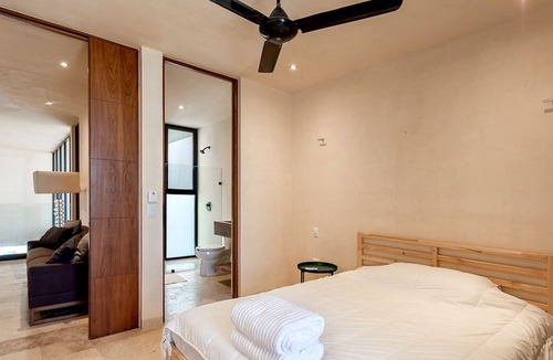 Ixil House | Beachfront Oasis with 2 Private Pools / Casa A-Mar