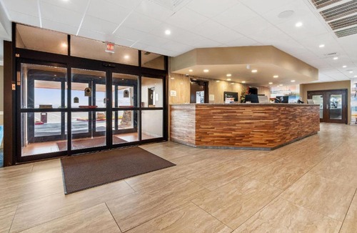 Galveston Hotel | Beachfront Palms Resort Galveston, an Ascend Collection Hotel