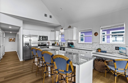 Port Bolivar House | Beachfront | Pool | Ocean Views, Loft & Bar