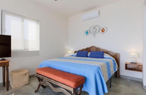 Los Barriles House | Beachfront Pool, Rooftop Views & Baja Sunrise