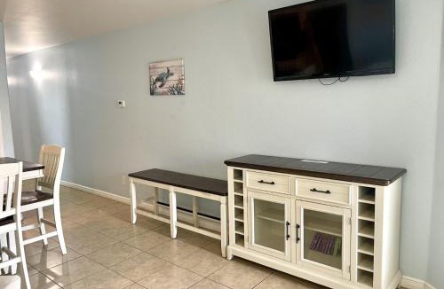 Port Aransas Apartment | Beachgate Condo Suites and Hotel 536 - 537a - 537b condo