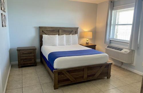 Port Aransas Apartment | Beachgate Condo Suites and Hotel 536 - 537a - 537b condo