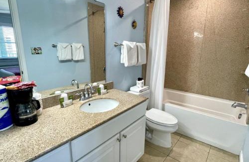 Port Aransas Apartment | Beachgate Condo Suites and Hotel 531 - 532a - 532b condo
