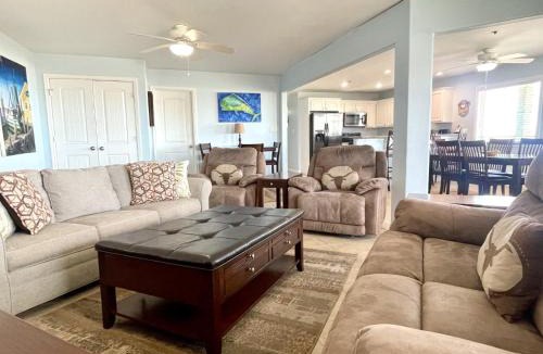 Port Aransas Apartment | Beachgate Condo Suites and Hotel 531 - 532a - 532b condo