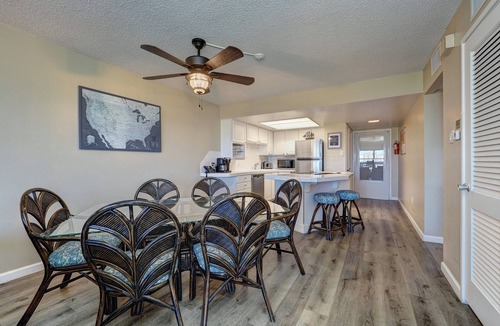 Corpus Christi Condo | Beachside Condo 2 Bed 2 Bath