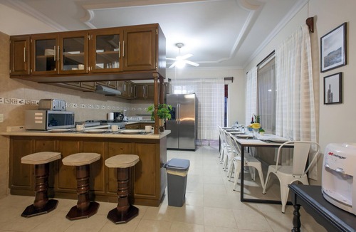 El Centenario House | Beautiful 3Br/3Ba home, totally equipped with pool, great for familes!