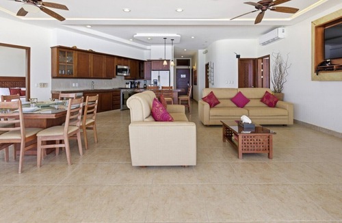San Pedro Mixtepec Apartment | Beautiful 4 bdm Ocean Front Condo at Vivo Resorts