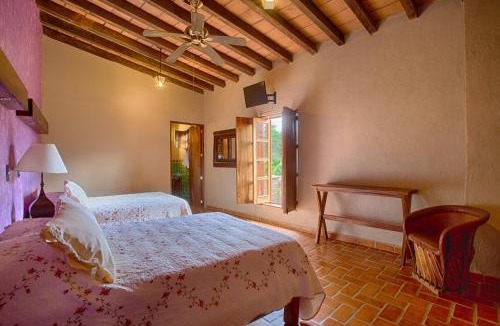 Mascota Villa | Beautiful and spacious house in Mascota, 16 peopl