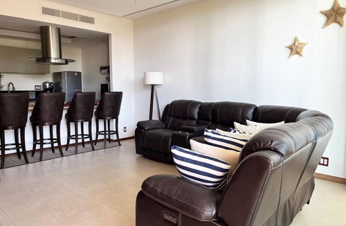 Flamingos Apartment | Beautiful beachfront condominium.