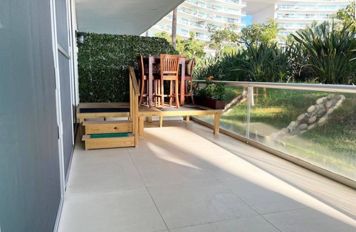 Flamingos Apartment | Beautiful beachfront condominium.