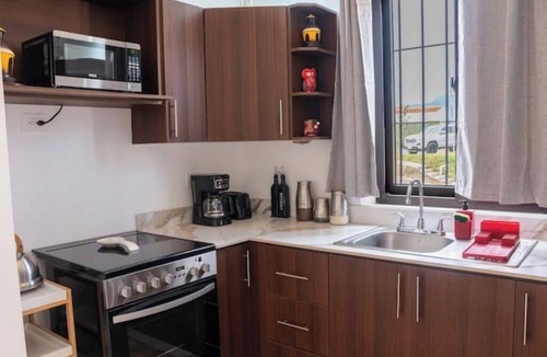 Ciudad Vieja House | Beautiful colonial house near downtown Antigua