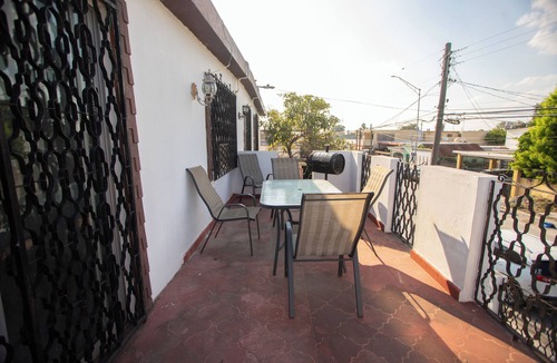 Matamoros House | Beautiful house centrally located up to 12 people 10 min from the consulate WiFi 500mbps
